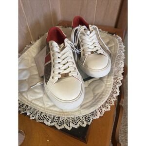 pair of‎ GBG Los Angeles Magiq style US 9M